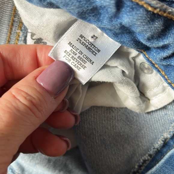 Altar’d State size 27 jeans - Picture 5 of 7